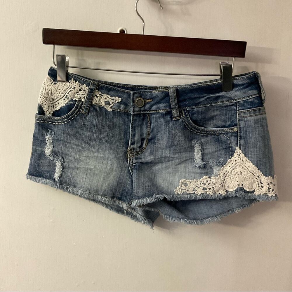 Hot Kiss Cici Embroidered Heart Short 7 Boho Rocker Summer Festival Biker Hippie